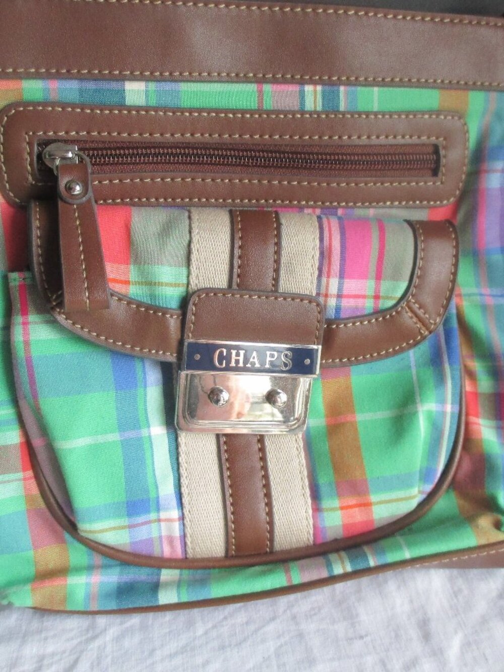 CHAPS PLAID SHOULDER BAG/CLASSIC PLAID